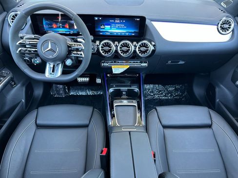 Certified 2024 Mercedes-Benz GLA 35 AMG 4MATIC image 15