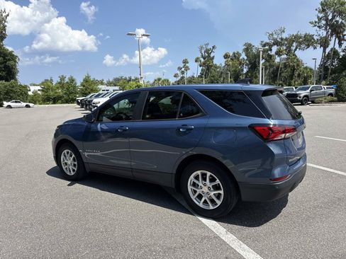 Used 2024 Chevrolet Equinox LS w/ LS Convenience Package FWD image 5