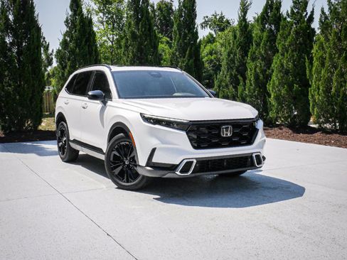 Used 2026 Honda CR-V Sport Touring image 2