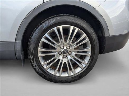 Used 2018 Lincoln MKX Reserve w/ Lincoln MKX Climate Package image 23