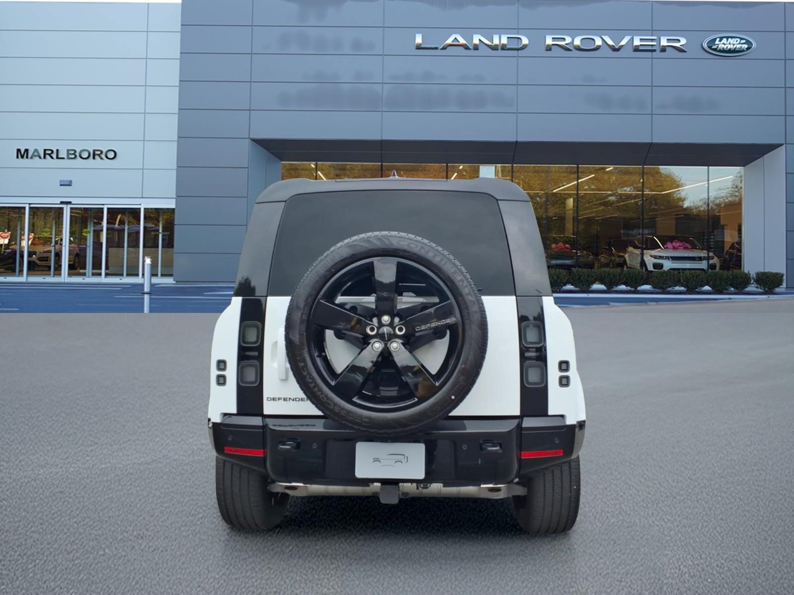 New 2026 Land Rover Defender 110 X-Dynamic SE AWD/4WD image 7