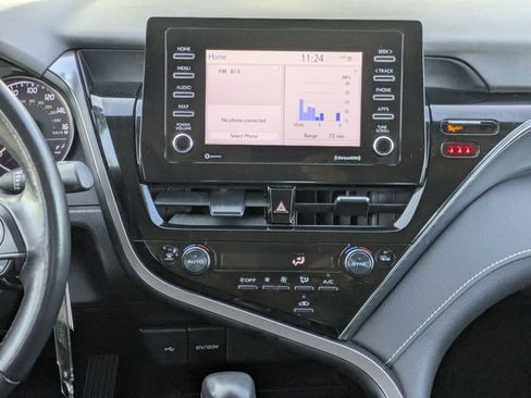 Used 2023 Toyota Camry SE image 15