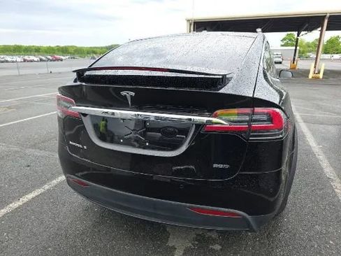 Used 2016 Tesla Model X 90D AWD/4WD image 5