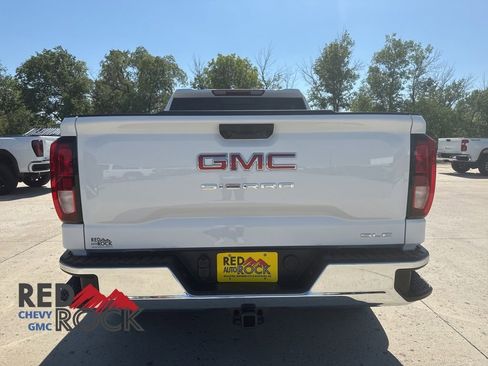 New 2026 GMC Sierra 1500 SLE w/ Preferred Package image 8