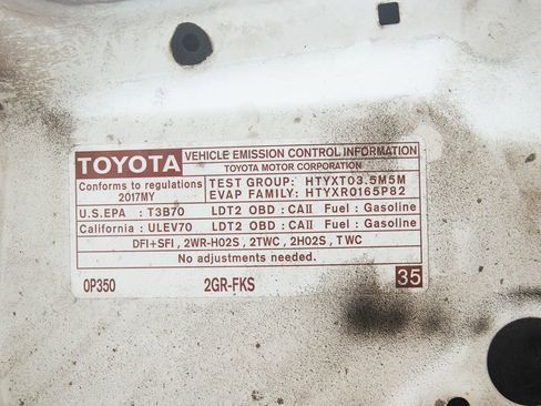 Used 2017 Toyota Highlander XLE image 40