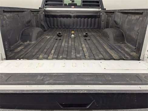 Used 2024 Chevrolet Silverado 3500 W/T image 25