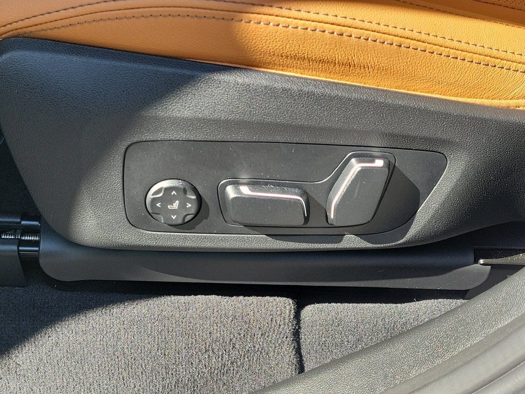 Used 2024 BMW X3 sDrive30i w/ Premium Package w/ZPA RWD image 21
