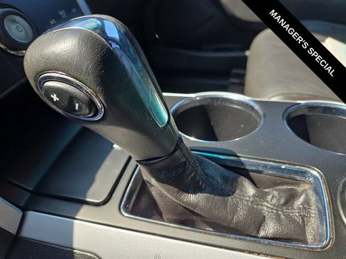 Used 2014 Ford Explorer XLT w/ Equipment Group 202A image 24