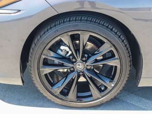 Used 2024 Lexus ES 300h F Sport w/ Accessory Package (Z1) FWD image 11