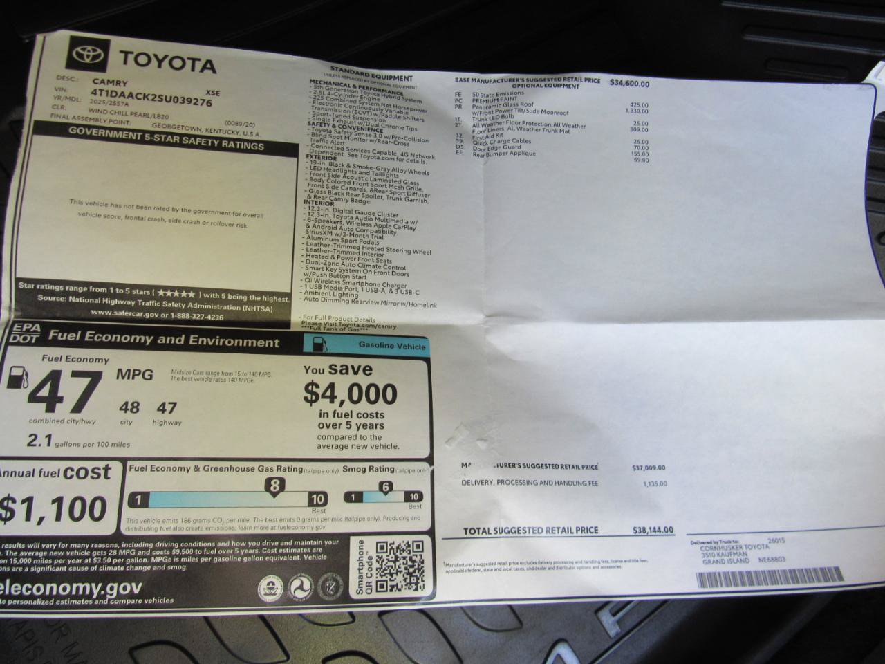 Used 2025 Toyota Camry XSE FWD image 40