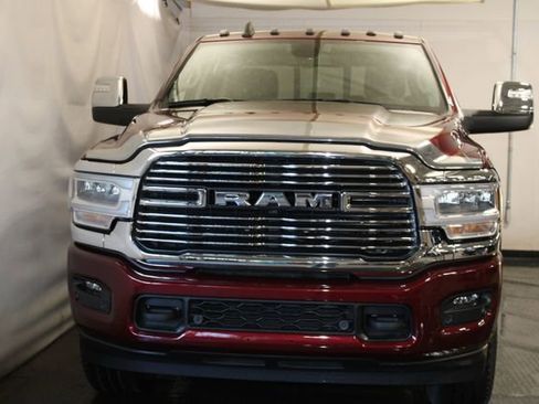 Used 2023 RAM 2500 Laramie AWD/4WD image 3