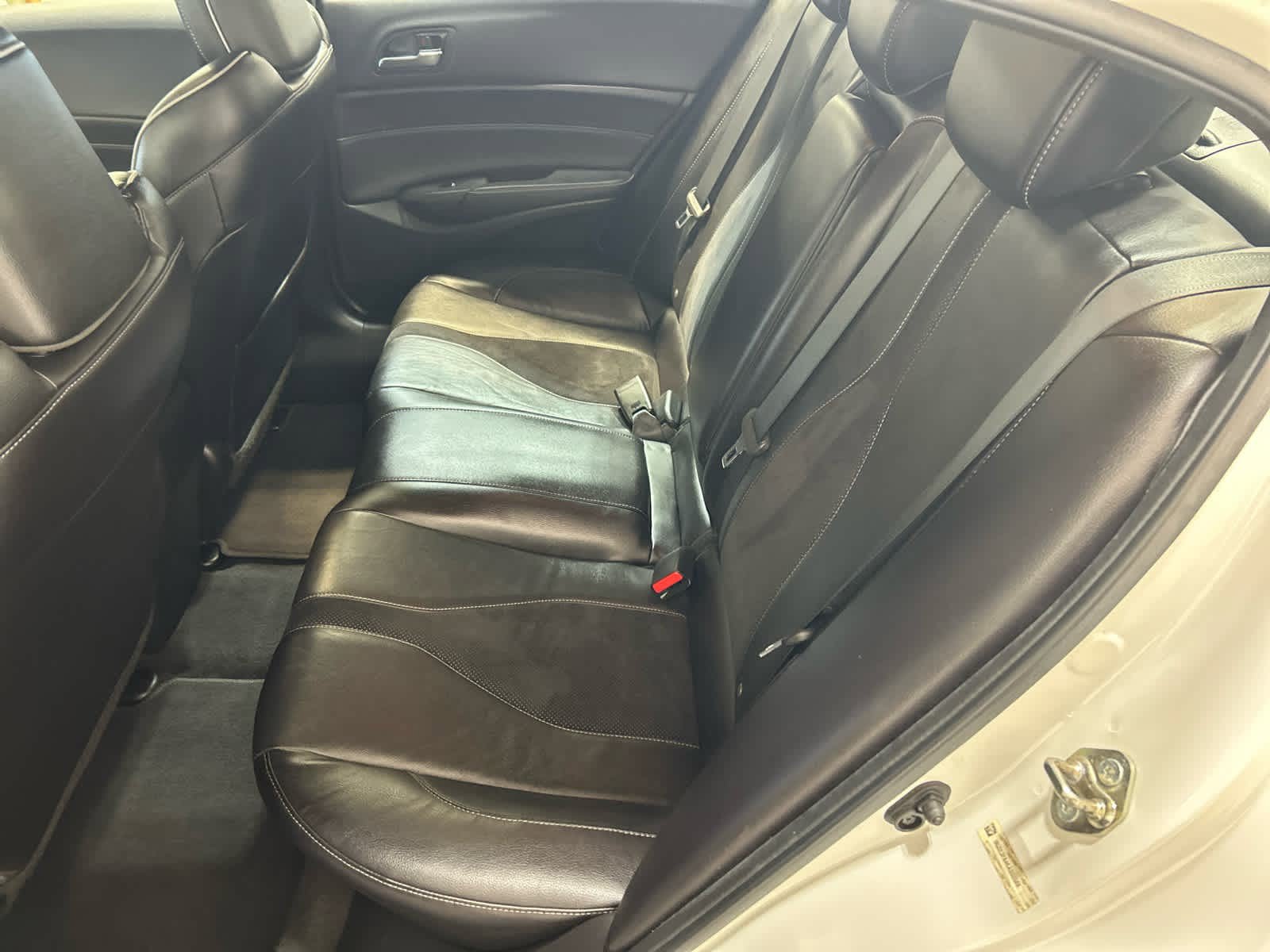Used 2019 Acura ILX w/ Technology Plus & A-SPEC FWD image 11