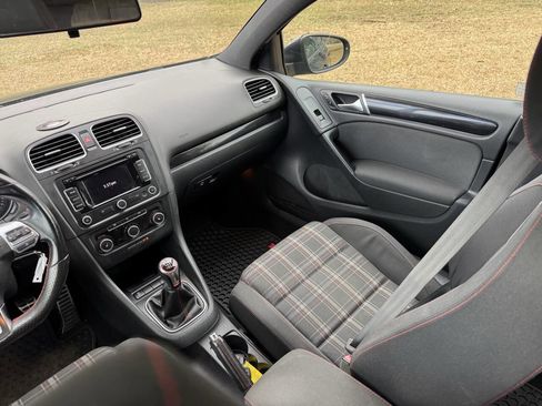 Used 2012 Volkswagen GTI 4-Door image 14