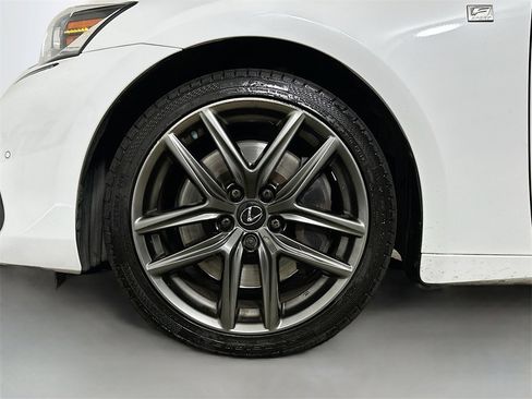 Used 2019 Lexus IS 350 image 39