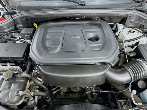 Used 2019 Jeep Grand Cherokee Summit w/ Platinum Series Group AWD/4WD image 32