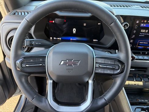 Certified 2025 Chevrolet Colorado Trail Boss AWD/4WD image 23