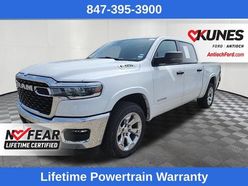 Used 2026 RAM 1500 Big Horn AWD/4WD image 3