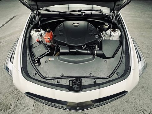 Used 2018 Cadillac CTS Luxury RWD image 46