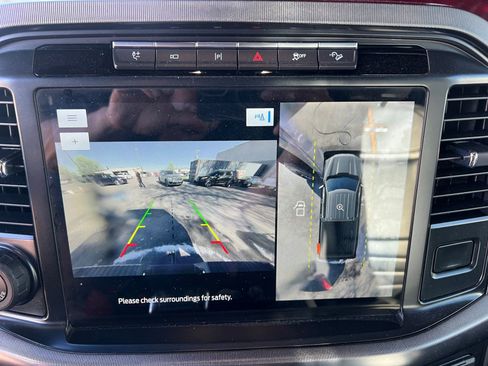 Used 2021 Ford F150 Platinum w/ FX4 Off-Road Package image 25