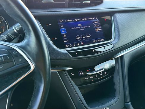 Used 2021 Cadillac XT5 Premium Luxury FWD image 28