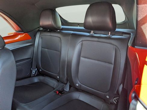 Used 2019 Volkswagen Beetle 2.0T S image 29