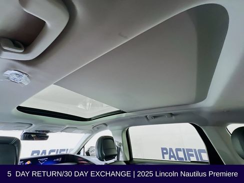Used 2025 Lincoln Nautilus Premier w/ Equipment Group 102A AWD/4WD image 40