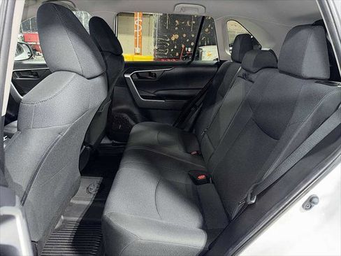 Certified 2019 Toyota RAV4 LE image 17