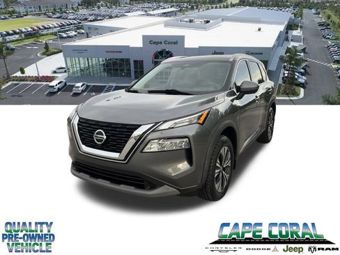 Used 2021 Nissan Rogue SV w/ Premium Package FWD image 1