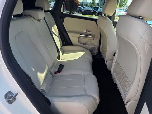 Used 2026 Mercedes-Benz GLA 250 4MATIC image 24