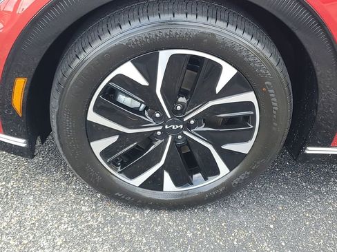 Used 2022 Kia EV6 Wind image 31