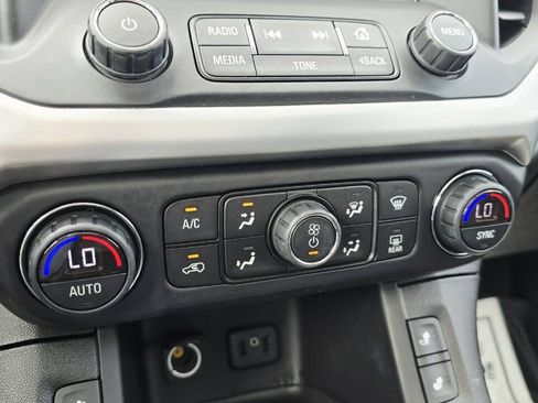 Used 2018 GMC Acadia SLT AWD/4WD image 26