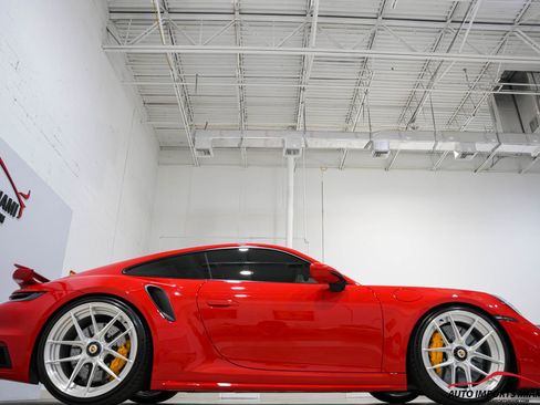 Used 2021 Porsche 911 Turbo S image 29