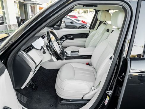 New 2026 Land Rover Range Rover Autobiography image 14