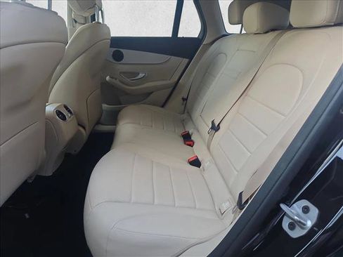 Certified 2022 Mercedes-Benz GLC 300 image 18