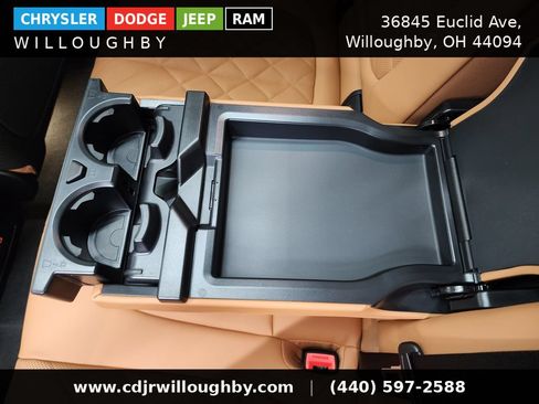 Used 2026 BMW X5 xDrive50e w/ Climate Comfort Package AWD/4WD image 33