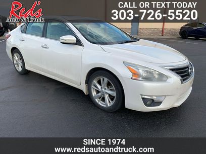 Used 2013 Nissan Altima 2.5 SL w/ Technology Pkg