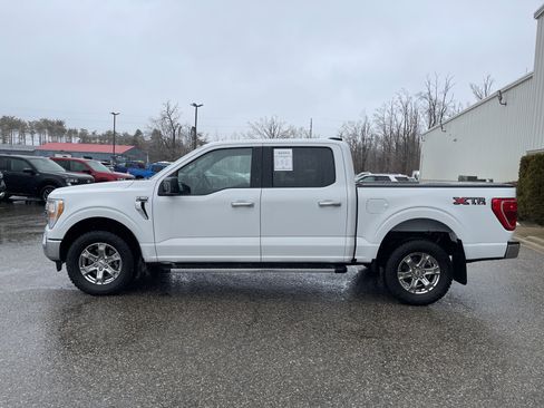 Used 2021 Ford F150 XLT w/ XTR Package AWD/4WD image 6