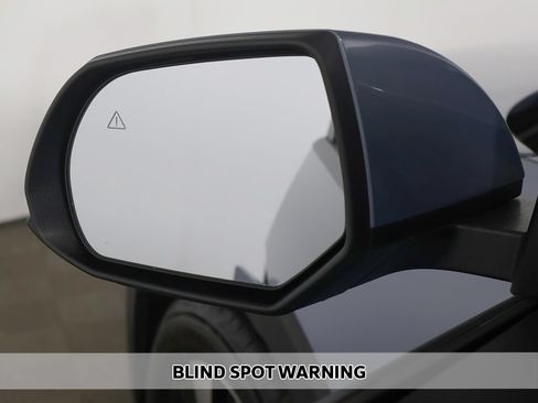 Used 2025 Hyundai Ioniq 5 SE AWD/4WD image 5