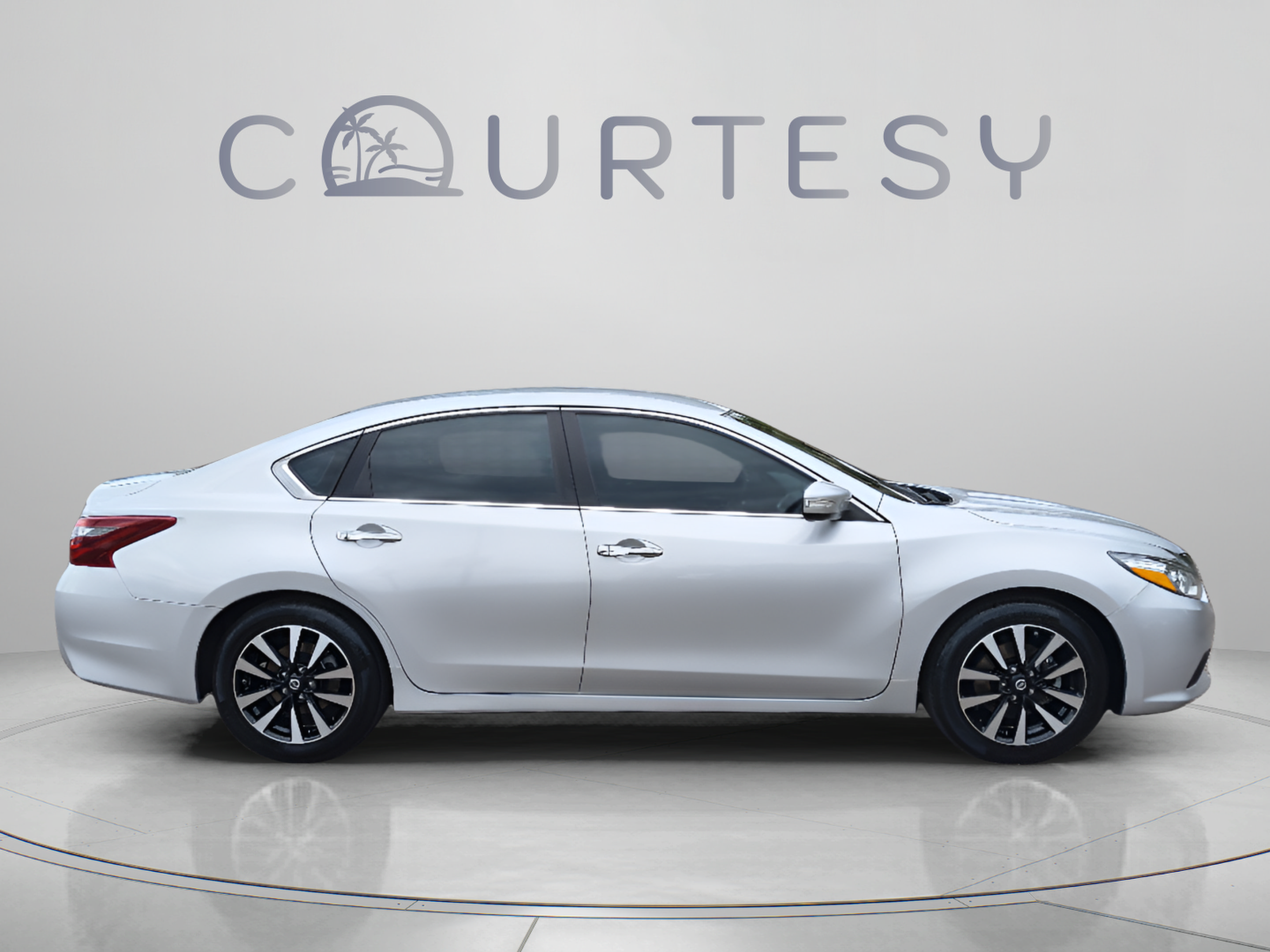Used 2018 Nissan Altima 2.5 SL FWD image 8