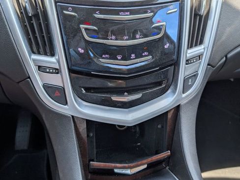 Used 2015 Cadillac SRX Luxury FWD image 8