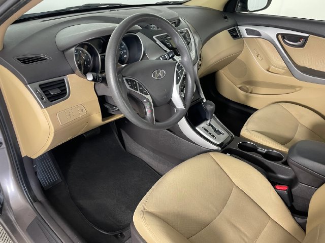 Used 2011 Hyundai Elantra GLS w/ Preferred Equipment Pkg 3 FWD image 3