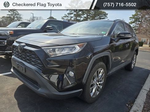 Used 2019 Toyota RAV4 XLE Premium w/ Cold Weather Package image 1