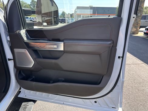 Used 2024 Ford F250 King Ranch image 15