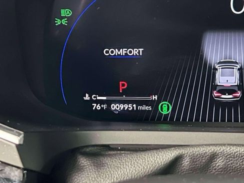 Used 2023 Acura MDX SH-AWD image 23