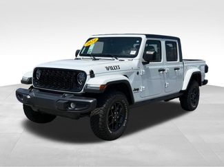 Used 2024 Jeep Gladiator Sport AWD/4WD 360° Tour