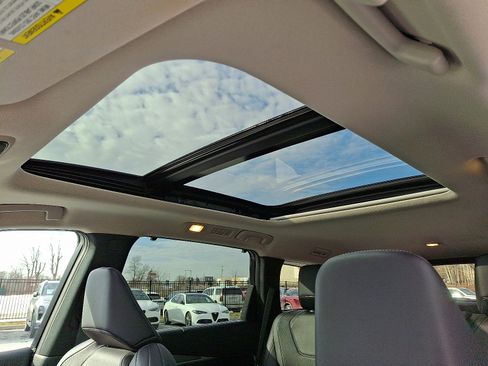 Certified 2023 INFINITI QX60 Luxe w/ Cargo Package image 15