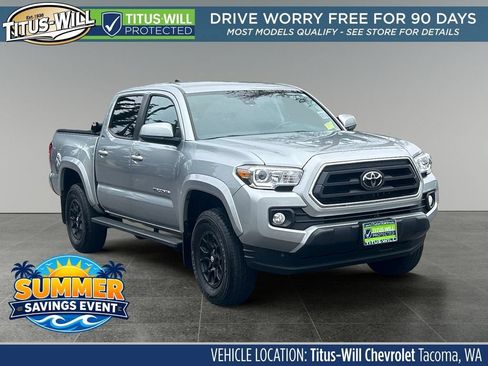 Used 2022 Toyota Tacoma SR5 AWD/4WD image 1