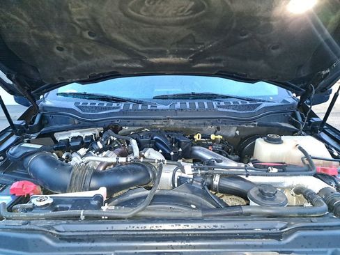 Used 2018 Ford F250 Lariat w/ Lariat Value Package image 27