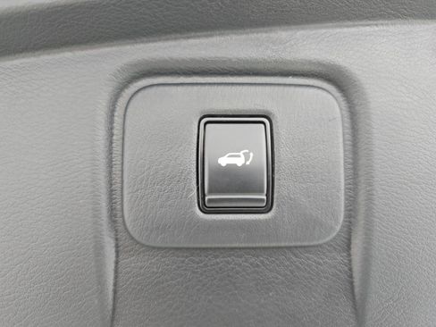 Used 2022 Nissan Murano Platinum w/ Cargo Package image 13