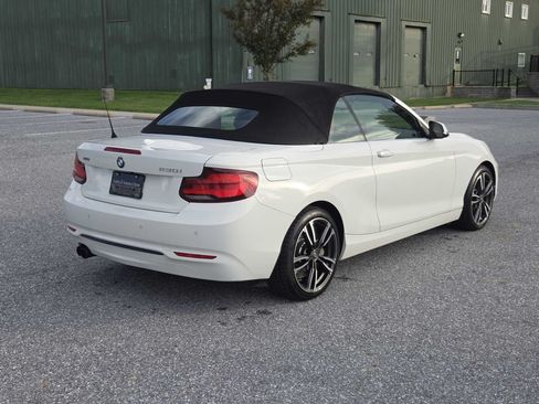 Used 2021 BMW 230i xDrive Convertible w/ Premium Package AWD/4WD image 9